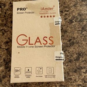 Galaxy note 8 screen protector